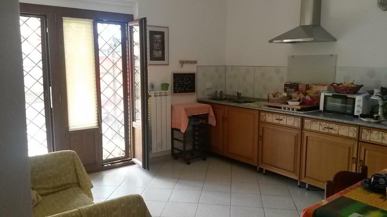 أوستِيا أنتيكا B&B Si Sta Bene المظهر الخارجي الصورة